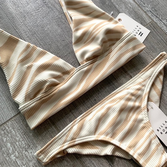 🔥🔥BILLABONG - WILD PLUNGE TANGA SET🔥🔥 - Picture 7 of 9